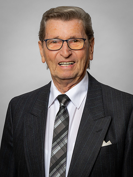 Walter Blacky