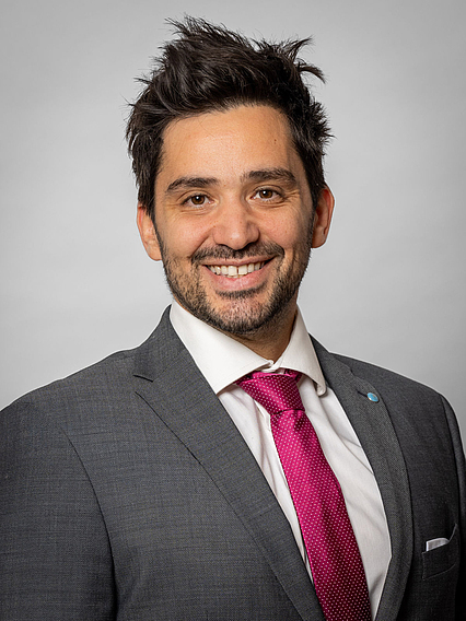Firat Nurioğlu-Gruber